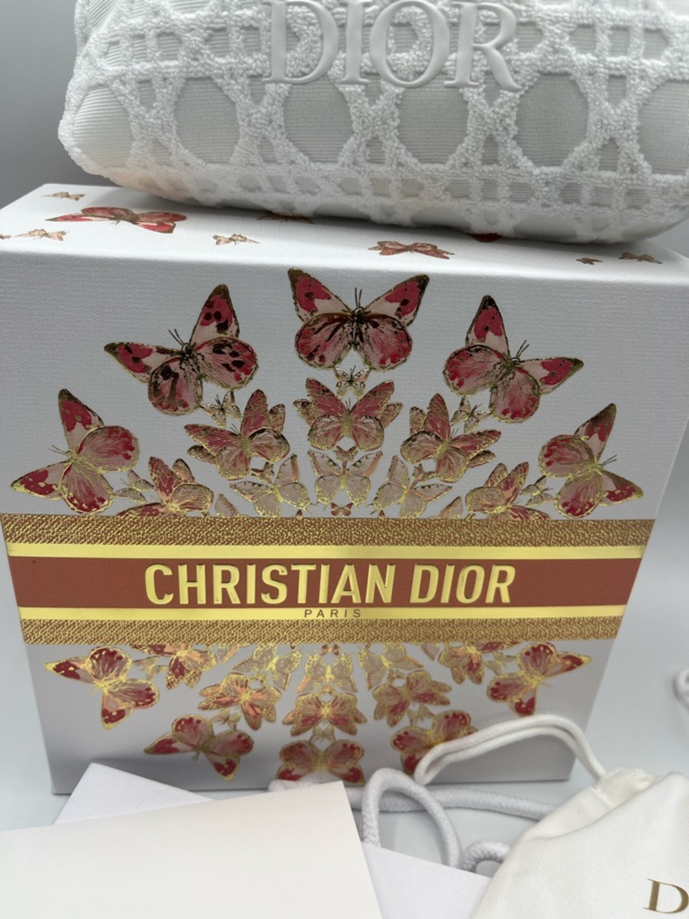 Dior Toiletries and Cosmetic Pouch Box Pouch Samples and Shopping Bag - Picture 3 of 11